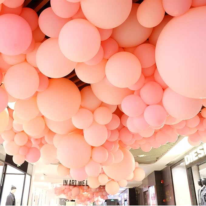 gegemaoyi 3000pcs Glue Point Clear Balloon Glue Removable Adhesive Dots Double Sided Dots of Glue Tape for Balloons Craft Glue Points Dots Sticky Dots or Wedding Decoration