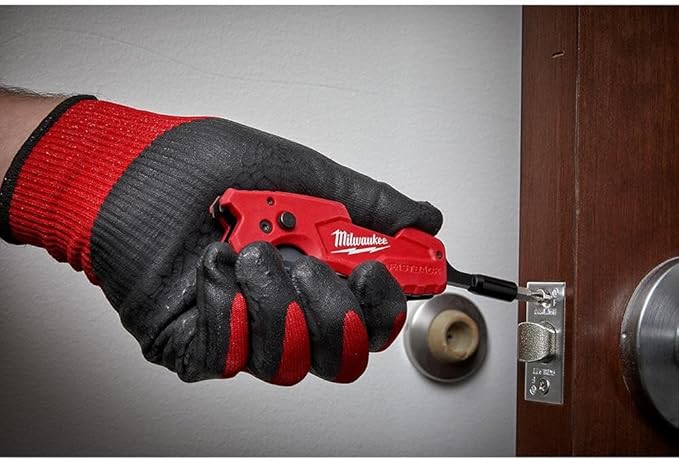 Milwaukee FASTBACK Compact Knife, and FASTBACK 6-in-1 Folding Utility Knives, w/Blade (knife 2pack) Red-black