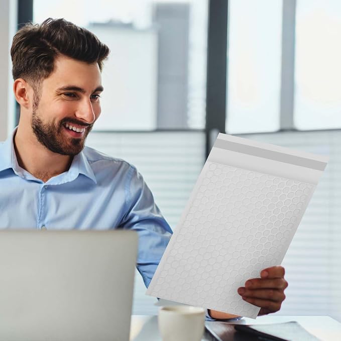 DaSen Bubble Mailers, 8.5x11 Inch Padded Bubble Mailers Pack of 50 Bubble Envelopes Opaque Self Seal Adhesive Waterproof Bags for Shipping and Packaging (White, 8.5x11-50Pc)