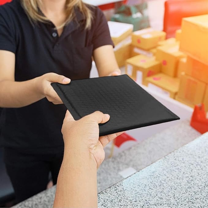 Black Bubble Mailers 6x10 Inch 100 Pack Usable Size 6x9" Waterproof Shipping Bags,Opaque Padded Envelopes Cushioning Padded Mailers for Shipping, Mailing,Small Business Supplies.