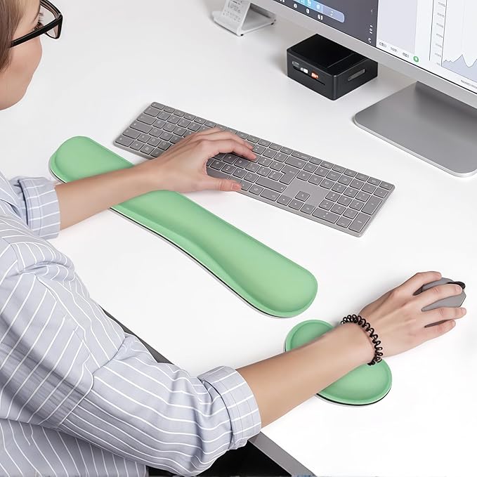 Wrist Rest for Computer Keyboard and Mouse, Ergonomic Design Wrist Support Pad for Keyboard, Soft Memory Foam Desk Pads Support Hand and Arm Easy Typing Pain Relief, 2 Piece Pad, Green