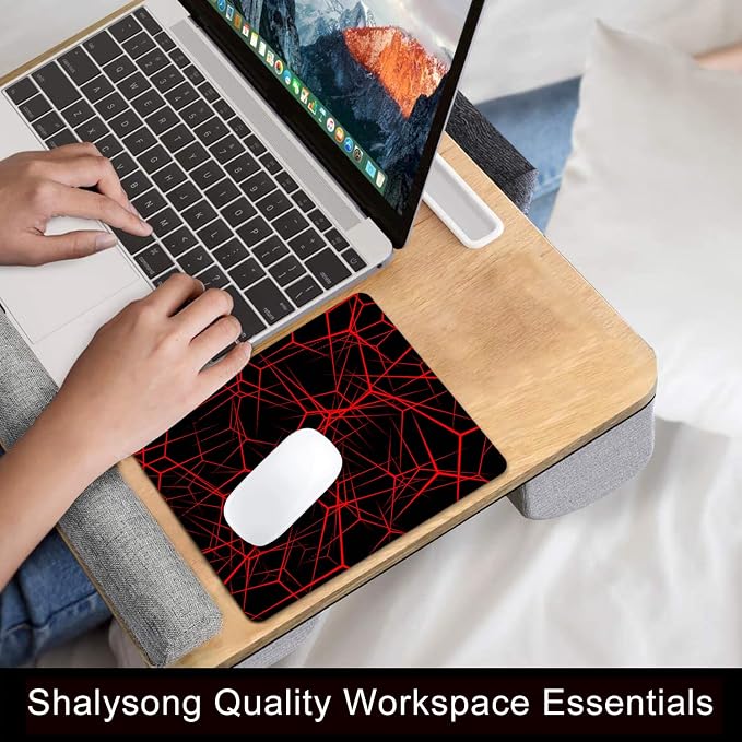 Red Lines Geometric Mouse Pad, 9.5"x7.9" Computer Laptop Mousepad | Personalized mouse pad with red lines design. Premium smooth cloth surface, 3mm cushion & non-slip rubber base.