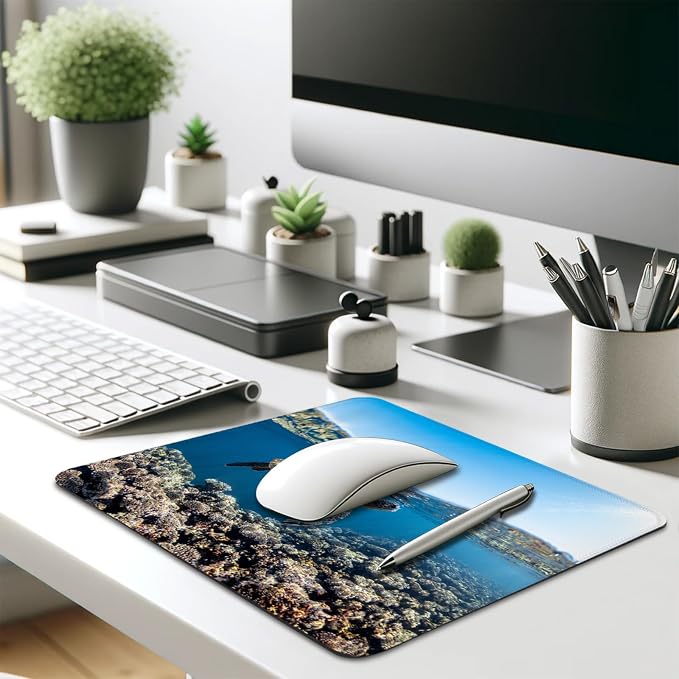 Green Sea Turtle in Clear Blue Water Mouse Pad, Coral Reef Marine Desk Mat | Cute Tropical Mousepad Stitched, Anti-Slip Base Smooth Surface, 9.5 x 7.9 Inches