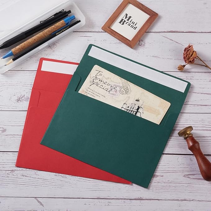 50 Pack 5 x 7 Envelopes Colored Self Seal for Wedding, Party Invitations, Greeting Cards, Announcements, Photos, 5.24 x 7.21 Inches (Christmas Green/Red)