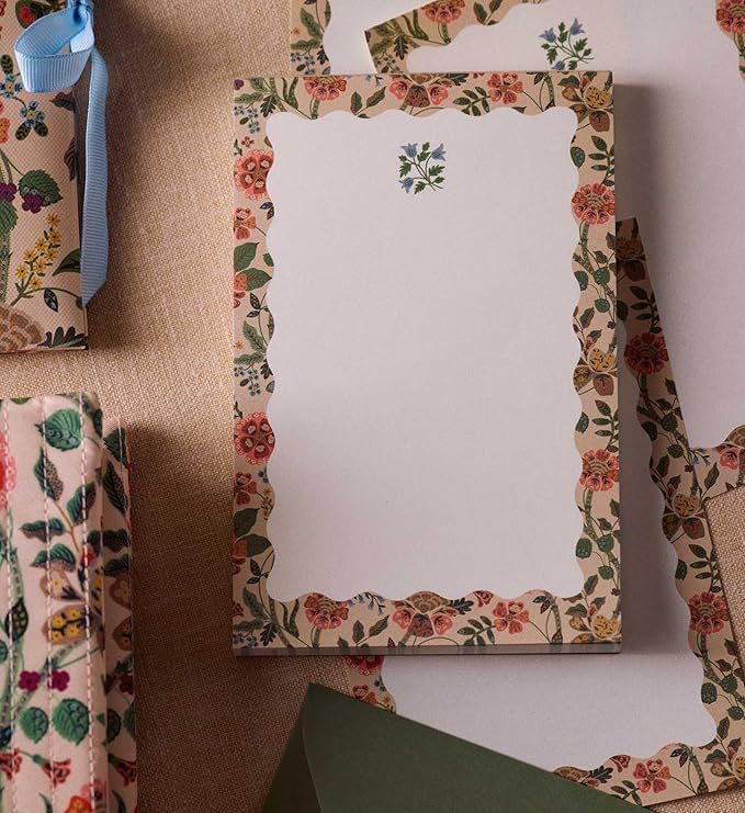 RIFLE PAPER CO. Blank Notepad 75 Tear-Off Pages, Manage Important Tasks, Jot Down a To-Do List, or Leave a Sweet Message with our Illustrated Notepads (6.5" L x 4.25" W), Gracie