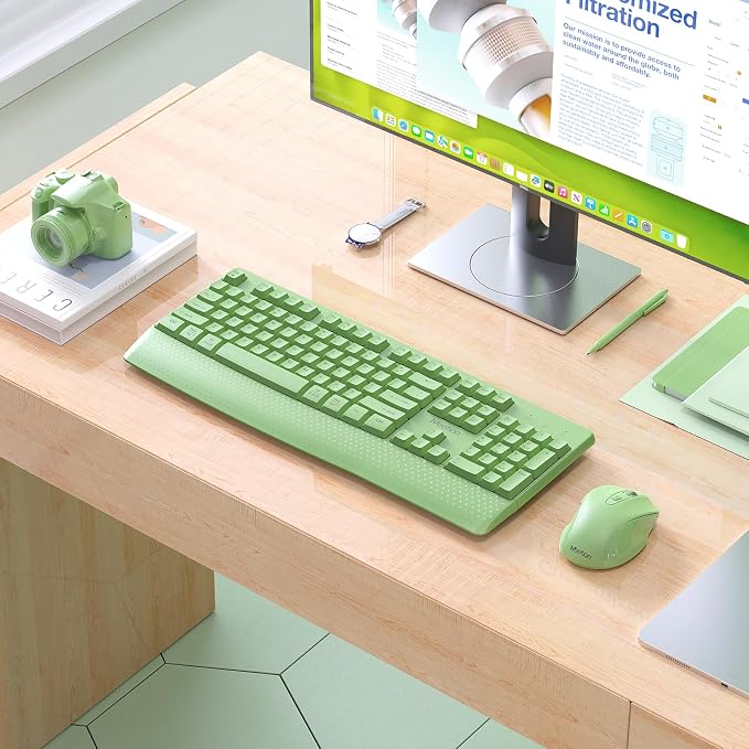 MEETION Wireless Keyboard and Mouse Combo, Full-Size with Wrist Rest, Green | 2.4GHz USB receiver, 3 adjustable DPI mouse, comfortable typing, compatible with Windows, Mac, PCs and laptops