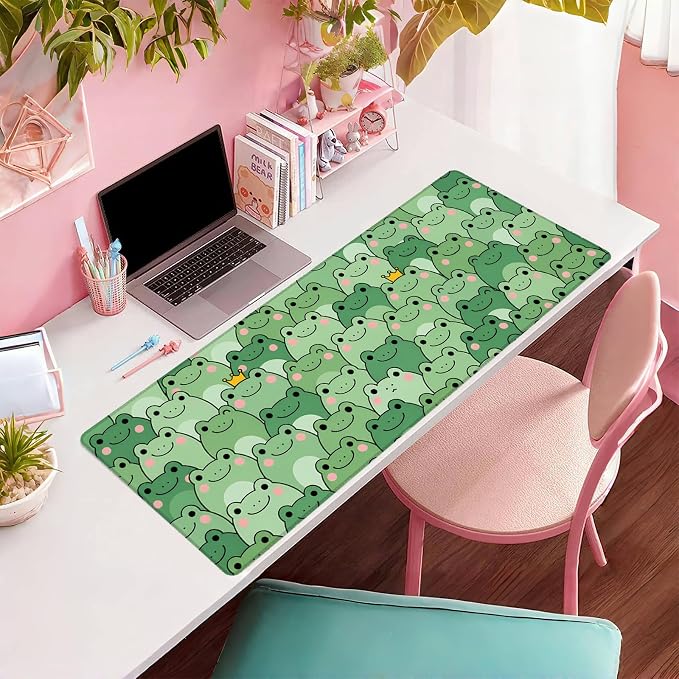 Cute Frog Extended Mouse Pad 31.5x11.8in, Green Cartoon Pattern Large Desk Mat with Non-Slip Rubber Base, Big Mousepad for Laptop Computer PC, Gaming Office Home Decor, Deskmat Gifts
