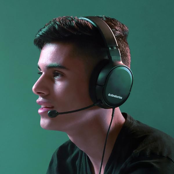 SteelSeries Arctis 1 Wired Gaming Headset – Detachable Clearcast Microphone – Lightweight Steel-Reinforced Headband – for PC, PS4, Xbox, Nintendo Switch and Lite, Mobile,Black