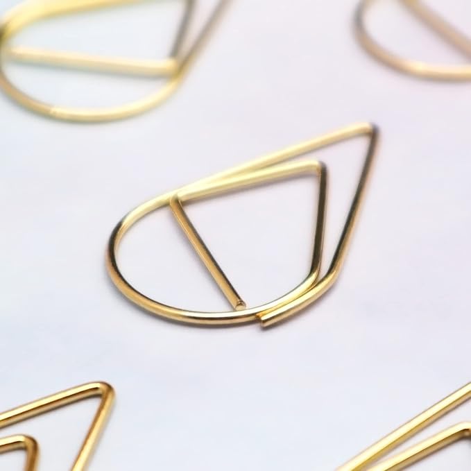 DEEDYGO 250 PCS Gold Paper Clips, Teardrop Paperclips, 1 Inch | Cute, Stainless Steel, Drop-shaped, Office School Supplies, Wedding Invitations Crafts, Scrapbooking Bookmarks