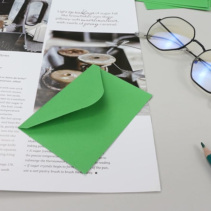150 Packs of Gift Card Envelopes, Mini Envelopes, Gift Card Holder, Business Card Envelopes (4"x2.75") (Green)