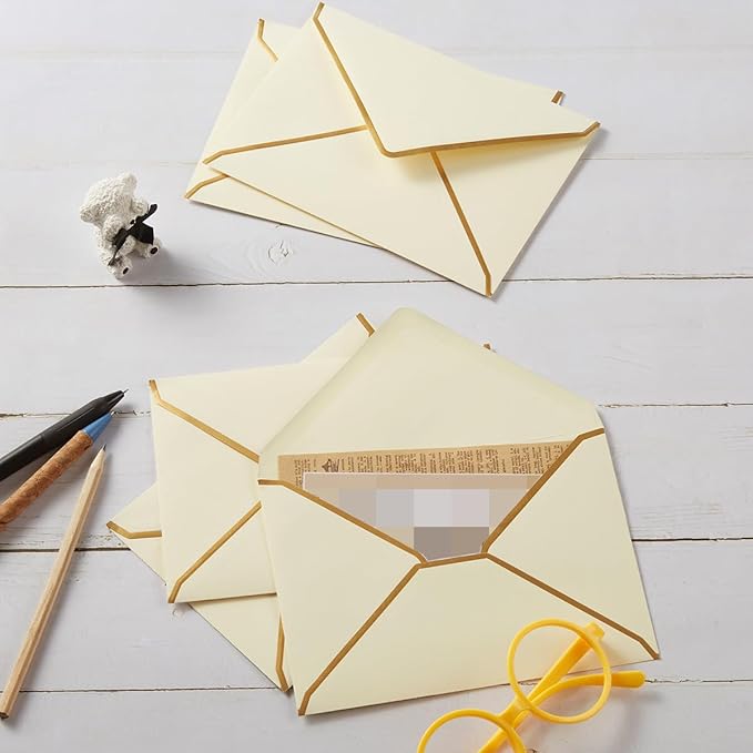 50 Pieces A7 Envelopes with Gold Border, 5.24 x 7.21 Inches Envelopes with Gold Stickers for Greeting Cards and Invitation (Cream Color, A7-5x7)