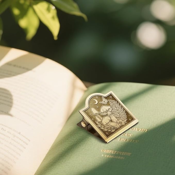 ANATTASOUL Travel Journal Clip Vintage Mushroom Plant Metal Book Clips, Decorative Heavy Duty Journal Clips to Hold Journal Open for Notebook, Photo, Bookmark, Office Kitchen Home DIY Use