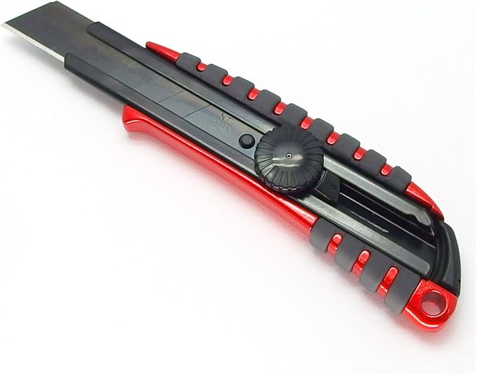 NT Cutter Premium Evolution PMG Series Aluminum Die-Cast Cushioned Grip Screw-Lock Utility Knife (PMGL-EV01), 18mm Heavy-Duty