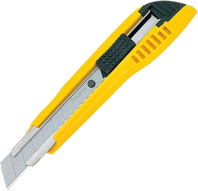 Tajima LC-500 Auto Lock Utility Knife with Three 3/4" - 8 Point Endura Blades