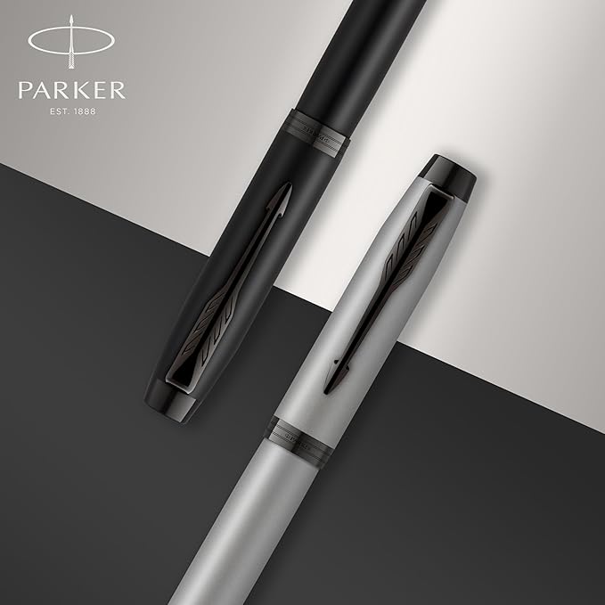 PARKER IM Rollerball Pen, Black Lacquer Gold Trim with Fine Point Black Ink Refill, Gift Box (1931659), Black and Gold