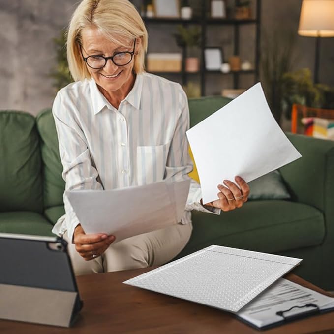 Koja 10 X 13” Padded Bubble Mailers 25-Pack. Quality Mailing and Shipping Envelopes and Bags with 10 X 12" Usable Size. Extra-thick Padding. Fast and Easy Self-seal Envelope. (White)