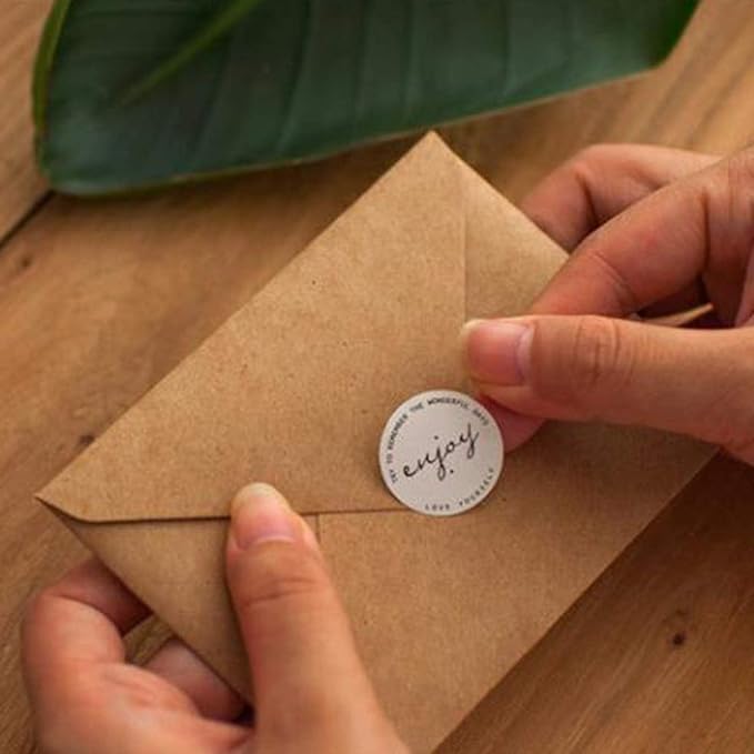 200 Pack Envelopes for Invitation- Brown Kraft Invitation Envelopes Used for Cards Used for Weddings,Invitations, Baby shower, Office (5.25 * 7.25-200pcs)