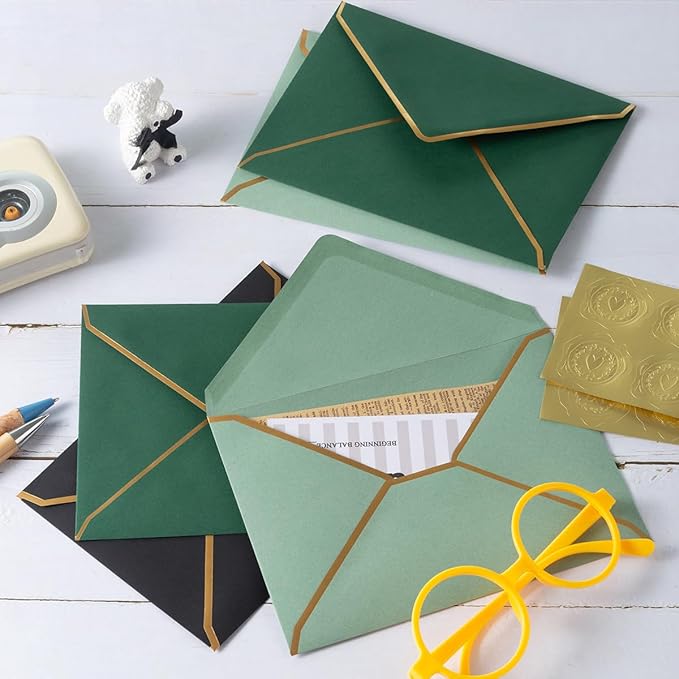 50 Pieces A7 Envelopes with Gold Border, 5.24 x 7.21 Inches Envelopes with Gold Stickers for Greeting Cards and Invitation (Black, A7-5x7)