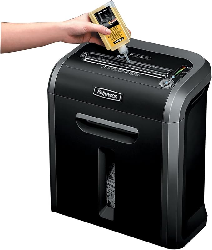 Fellowes Powershred Performance Shredder Oil, 12 Ounces Extended Nozzle Bottle (35250) (Pack of 1)