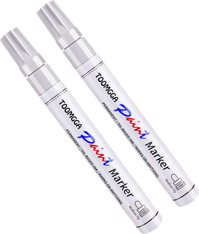 TOOMGGA 2 White Paint Pens Permanent Paint Markers, Oil Based Medium Tip | Marking Pens, Quick Drying, Waterproof, Fade-resistant, for Rock Painting, Car Tyre, Metal, Plastic, Canvas, Mugs, Wood