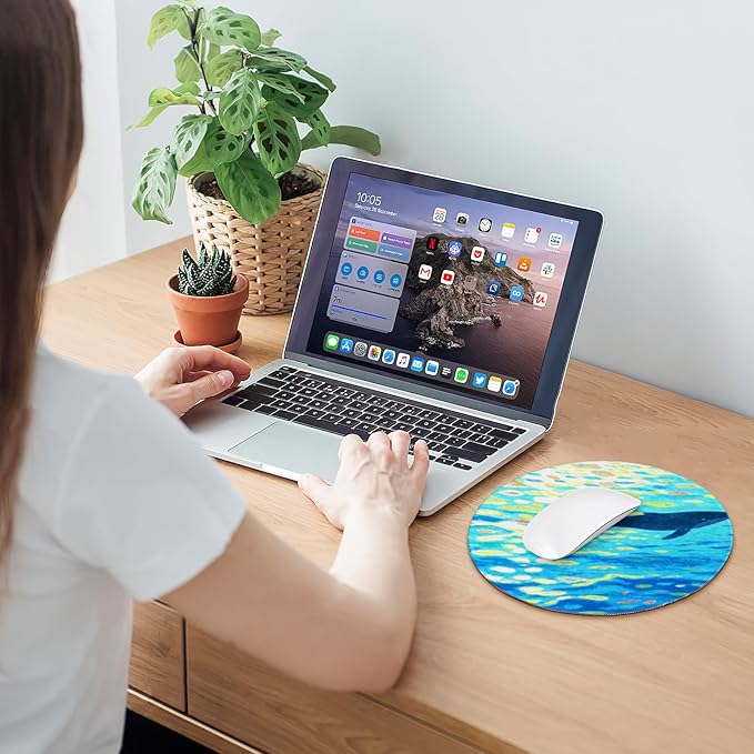 Round Mouse pad, high-end Texture, Sewn Edge Design, Anti-Slip Rubber Base. 8.6 x 8.6 inches (Blue Whale)