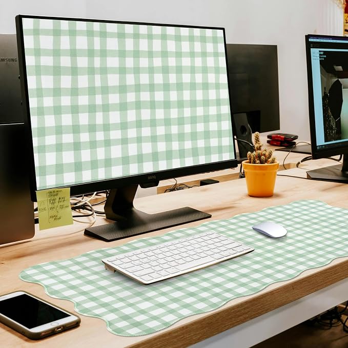 L-SPOUTTO Green Checkered Mouse Pad,Cottagecore Scalloped Desk Mat XXL Large Cute Pastel Gaming Mousepad,35.4x15.7in Non-Slip Keyboard Pad Waterproof Desktop Mat for Laptop Computer Game Home Office