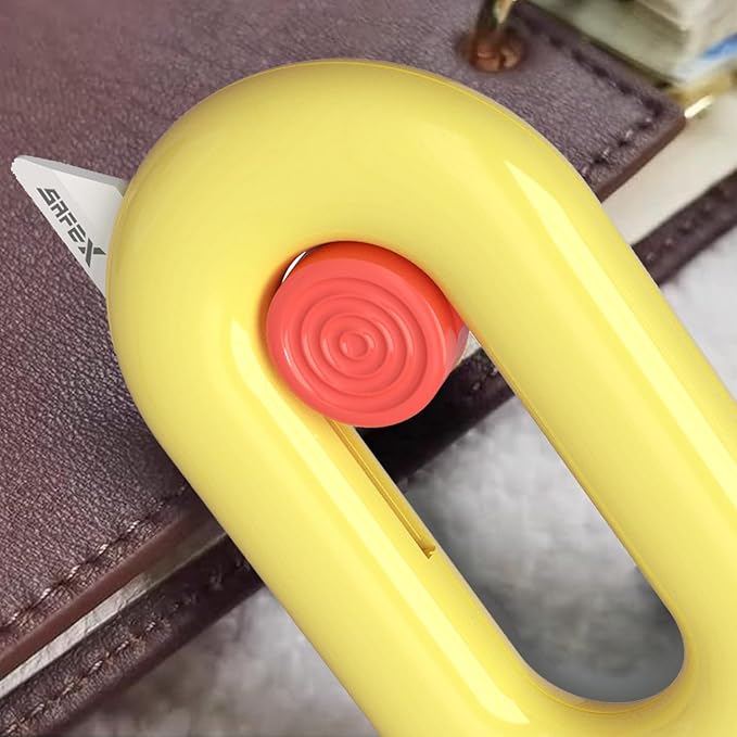 Ceramic Box Cutter, Box Cutter Retractable, Pink, Mini, keychain, Safety, Cute, Magnetic Package Opener, Box Opener Cutter for Daily Online Shopping/Kitchen/Office/Beauty Gift Unpacking