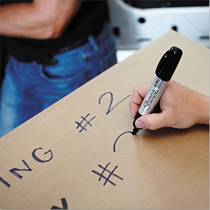 Sharpie King Size Permanent Markers, Large Chisel Tip, Black, 4 Count - Office Supplies, Quick Drying, Great for Poster Boards