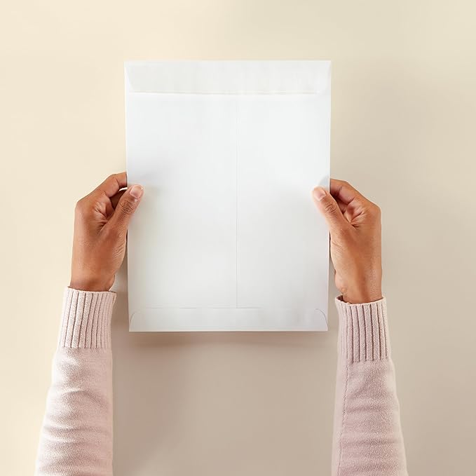 Amazon Basics Catalog Mailing Envelopes, Peel and Seal, 9x12 Inch, Strong Quality, 28 lb White, 100-Pack