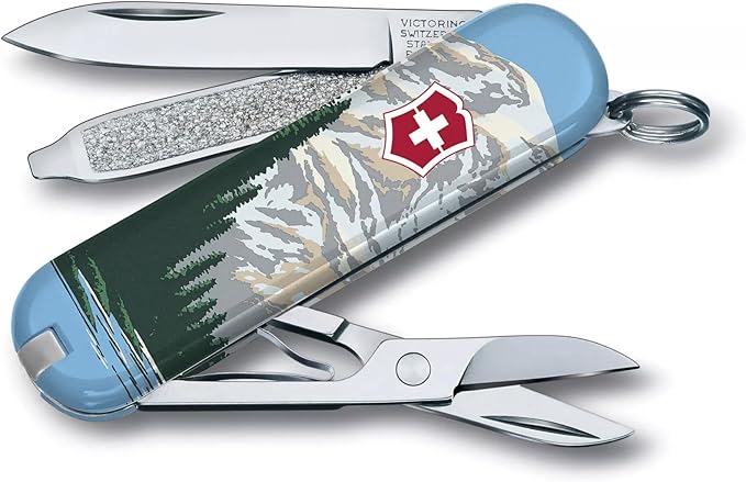 Victorinox Classic SD Swiss Army Knife, Compact, 7 Functions, Swiss Made Pocket Knife with Small Blade, Screwdriver and Key Ring - Mt Rainier National Park