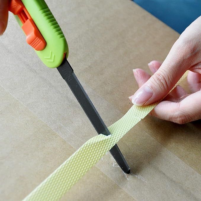 CANARY Box Cutter Retractable Blade, Safety Corrugated Cardboard Cutter Knife [Non-Stick Fluorine Coating Blade], Made in JAPAN, Green (DC-30F-1)