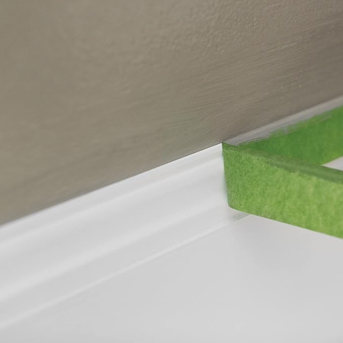 FrogTape Multi-Surface Painters Tape with PAINTBLOCK, 1.5 Inch Wide (1.41 In. x 60 Yds), Medium Adhesion, Green, 4 Rolls (240660)