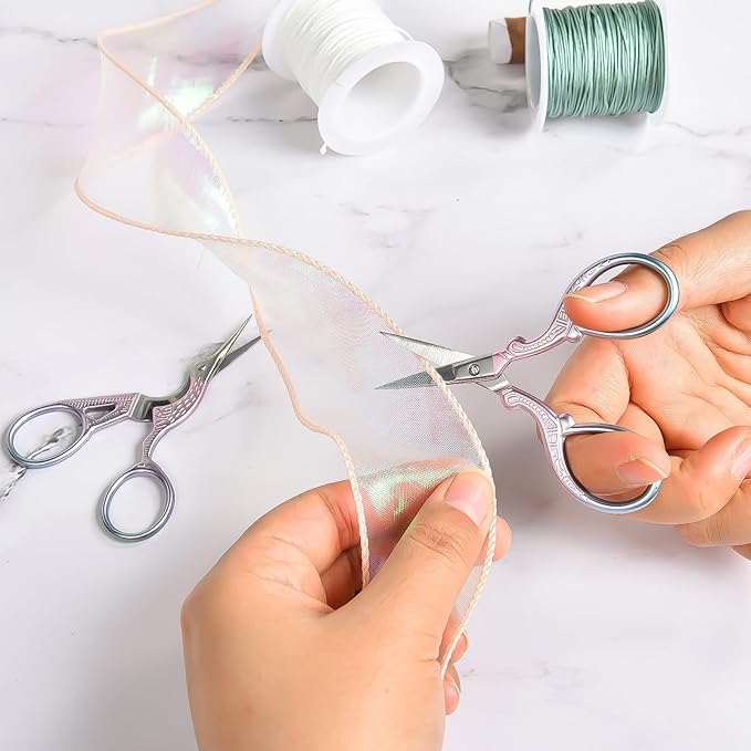 AQUEENLY Embroidery Scissors 2 Pcs Small Sewing Scissors Sharp Stainless Steel 3.6 Inches for Artwork, Crochet, Needlework, Threading, Pink