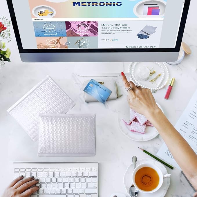 Metronic Bubble Mailer 4X8 Inch White 500 Pack,Waterproof Padded Envelopes,Self-Seal Small Bubble Mailers Cushioning Bubble Envelopes for Shipping,Jewelry Makeup Supplies, Packaging Bulk