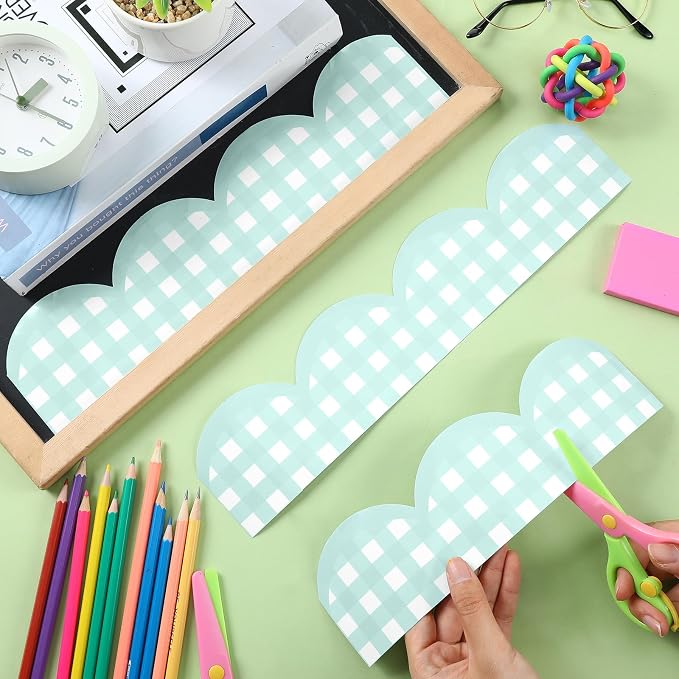Zonon 65ft Light Green Gingham Bulletin Board Border Pastel Scalloped Bulletin Board Trim Back to School Classrooms Decoration for Party Whiteboard, Walls, Desks, Windows, Doors, Lockers