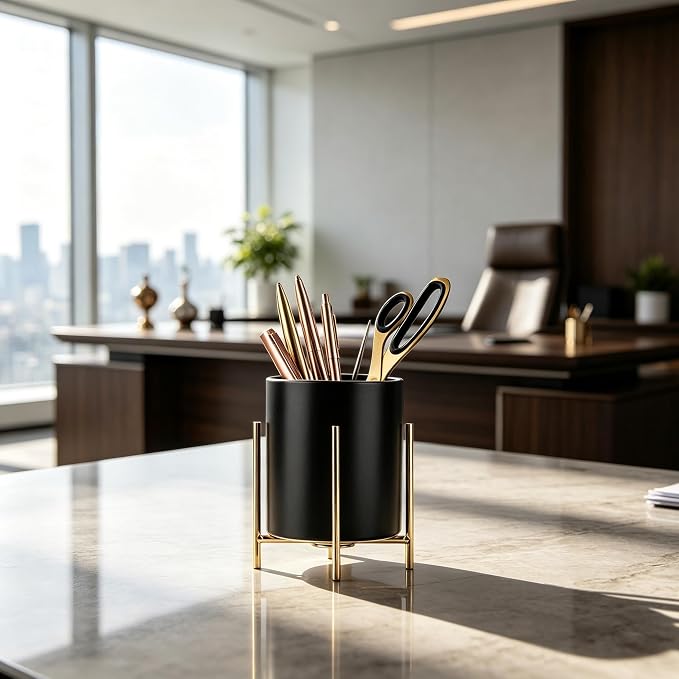 Sturdy Pen Holder Simple and elegant for Desk Matte Pencil Holder Ceramic Cute Desktop Organizer Brush Holder Cup (Black and Gold Plated)