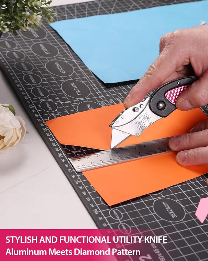 WORKPRO 3-Pack Folding Utility Knife, Pink Box Cutter Quick Change Blade Razor Knife, Back-lock Mechanism with 10-piece Extra Blades, Pink Ribbon