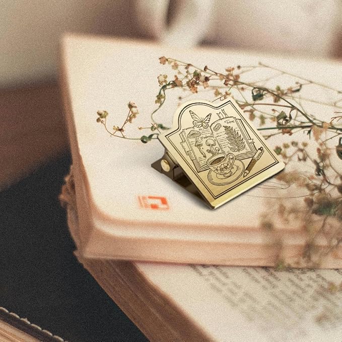 ANATTASOUL Travel Journal Clip Vintage Mushroom and Notebook Metal Book Clips, Decorative Heavy Duty Journal Clips to Hold Journal Open for Notebook, Photo, Bookmark, Office Kitchen Home DIY Use