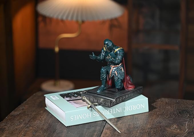 Medieval Templar Vanguard Officer Knight Pen Holder Desk Organizers Green | Pencil Stand Paperweight Desktop Decoration Accessories Cell Phone Stand with a Fancy Sword for Medieval Warrior Enthusiast