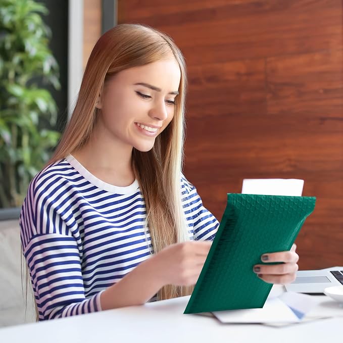 UCGOU Bubble Mailers 7.25x12" 40 Pack Usable Size 7.25x11" Green Padded | Waterproof Self Seal Adhesive Medium Padded Envelopes for Small Business Bulk Bubble Wrap Mailers for Mailing Jewelry Makeup