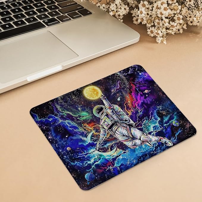 hold fizz Gaming Space Astronaut Mouse Pad, Small Cool Galaxy Gamer Mouse Pad, Cool Gaming Mousepad Accessories for Desk, Laptop, Computer, Office, Boys Kids Room Decor, 9.5x7.9 Inch