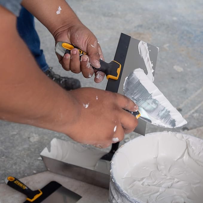 DEWALT 10" Putty Knife | Stainless Steel w/Soft Grip Handle | DXTT-2-146
