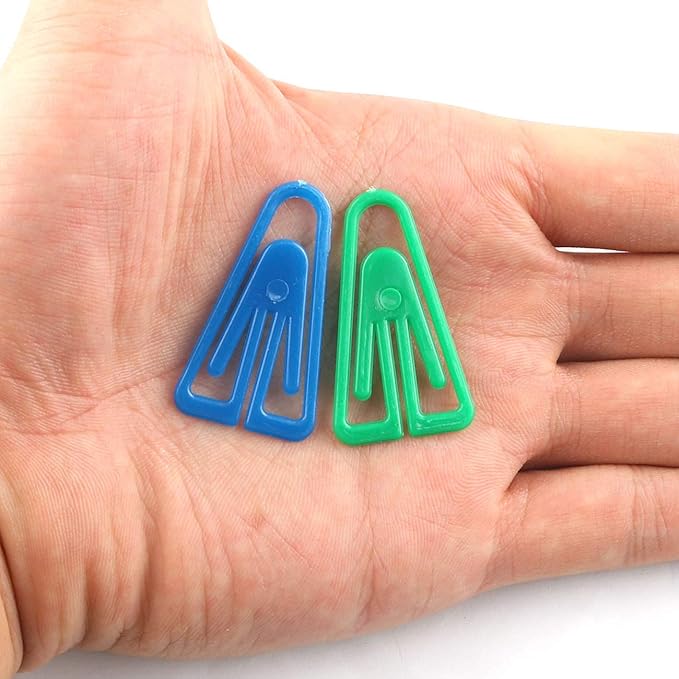 E-outstanding 200pcs Plastic Paper Clips 35mm Long Mixed Color Triangle Clips