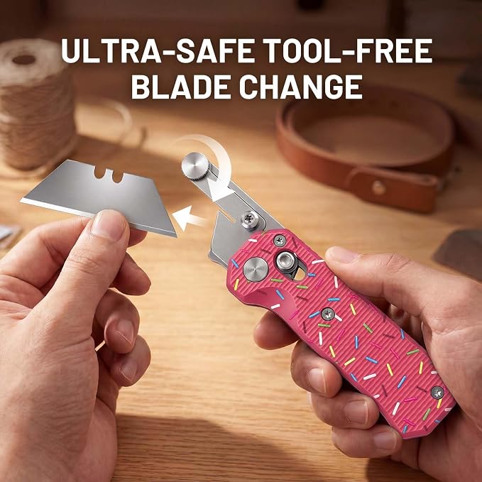 Folding Utility Knife, Pocket Knife, Box cutter Knife with Pocket & Rail Lock, Durable Razor Knife for Home Office Warehouse Everyday Carry, Gift for Men Women（Pink Donuts）
