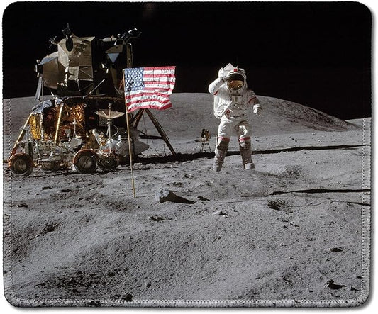 dealzEpic - Art Mousepad - Natural Rubber Mouse Pad with Classic Photo of Astronaut Landing on the Moon - Stitched Edges - 9.5x7.9 inches