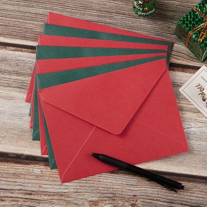 50 Pieces Shiny Christmas Envelopes, Red and Green, 5x7 | Gold Stickers Included, For Wedding Invitations, For Graduation, For Baby Shower, For Greeting Cards