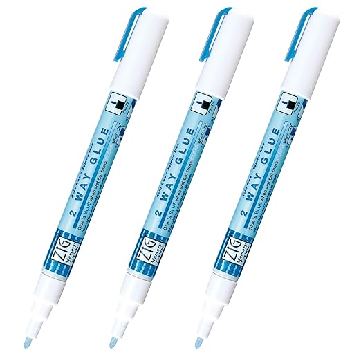 Kuretake Zig 2 Way Glue Pen, 2mm Fine Tip, 3 pcs Set, Adhesive for Professional,Artists, Crafting, Scrapbooking, Gift Card, Made in Japan