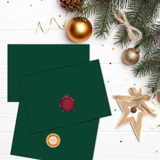 YINUOYOUJIA 50 pack Green 5x7 Envelopes V Flap,A7 Invitation Envelopes for 5x7 cards,Weddings,Birthday,Baby Shower,postcards,Photos,Mailing (Forest Green)
