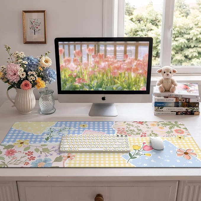 iCasso Aesthetic Checkered Desk Mat with Floral Design, Butter Yellow | XXL Mouse Pad and Keyboard Mat, Cute Flower Mousepad for Grily Desktop Decor, Office Home Laptop Accessories