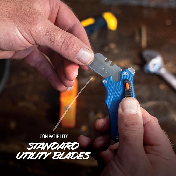 Outdoor Edge SlideWinder - Utility Knife Multitool with Standard Replaceable Razor Blade, Screwdrivers, Prybar, Bottle Opener and Pocket Clip with Locking Auto-Retracting Blade